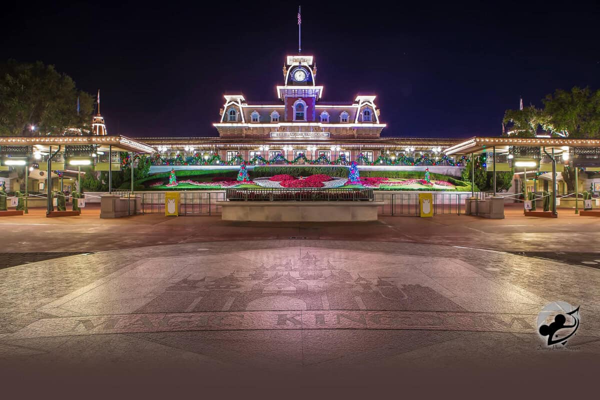 magic kingdom entrance