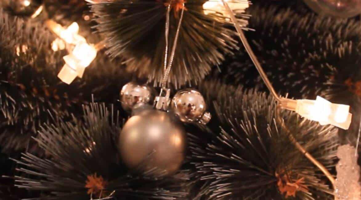 Holiday Decorating