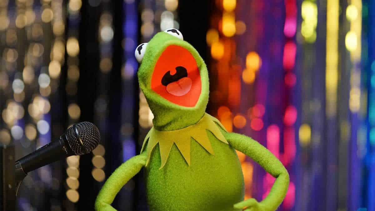 Karaoke with Kermit