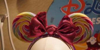 Jumbo swirl lollipops, Minnie Mouse ears