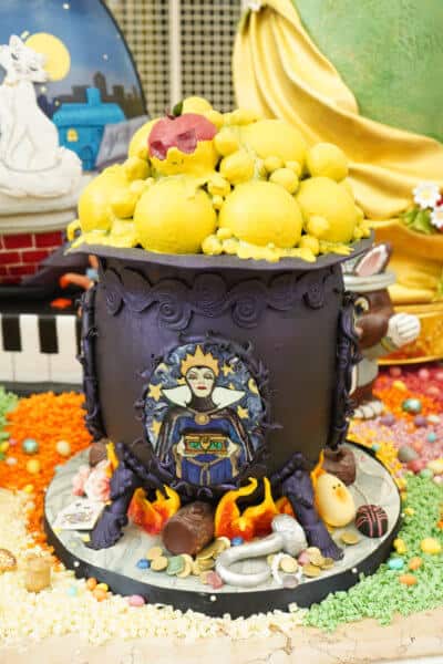An Easter egg inspired by The Evil Queen