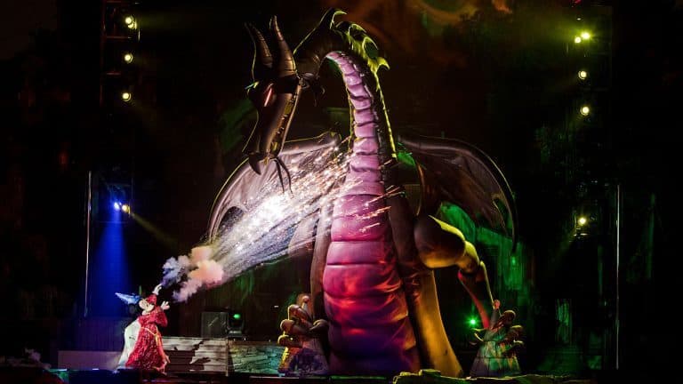 A magical dragon with Mickey featured in Fantasmic!