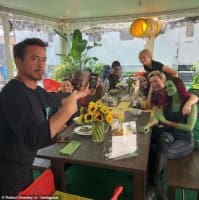 Avengers: Endgame woman lunch