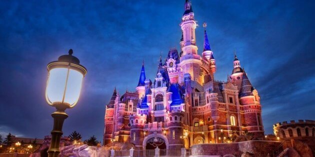 shanghai disneyland