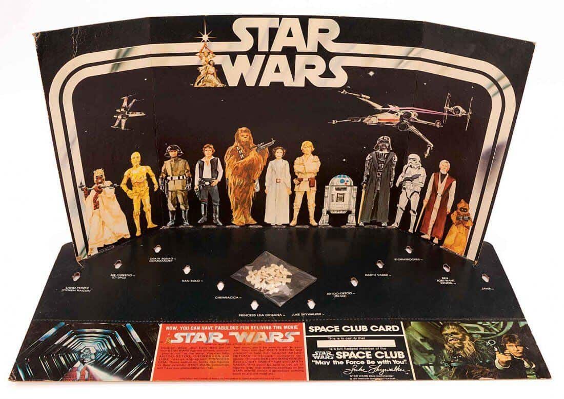 thumbnail image 2 of Star Wars Vintage Retro Action Figure Protective Case – Display Box For 3.75" Figures 2 of 4
