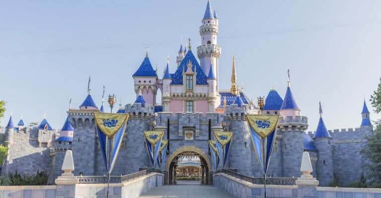 Disneyland vacation sweepstakes