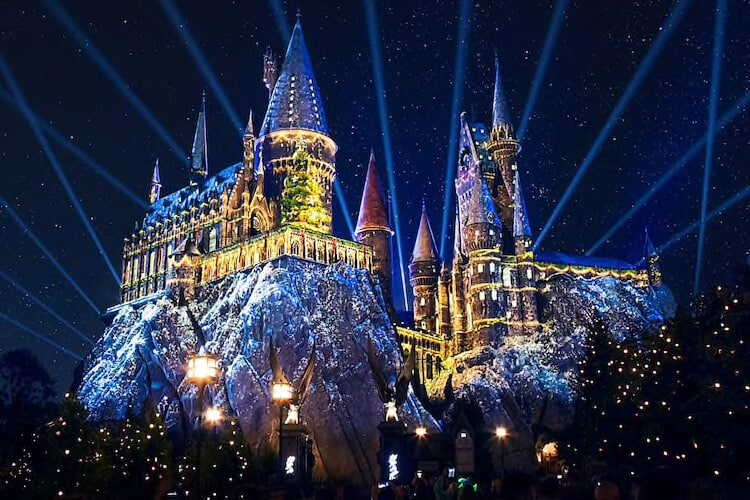 The Magic of Christmas at Hogwarts