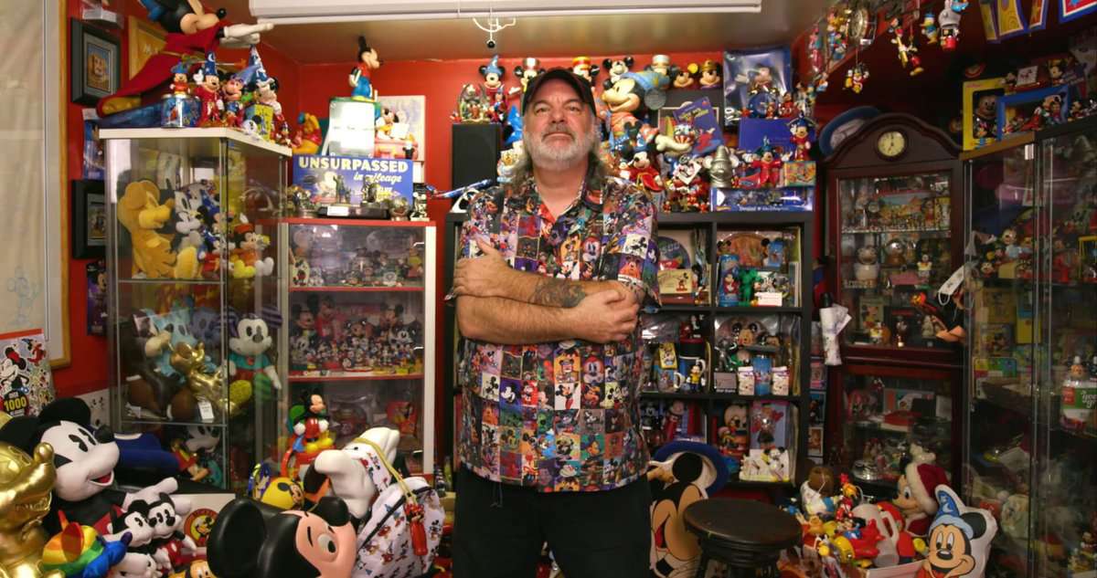 man obsessed with mickey