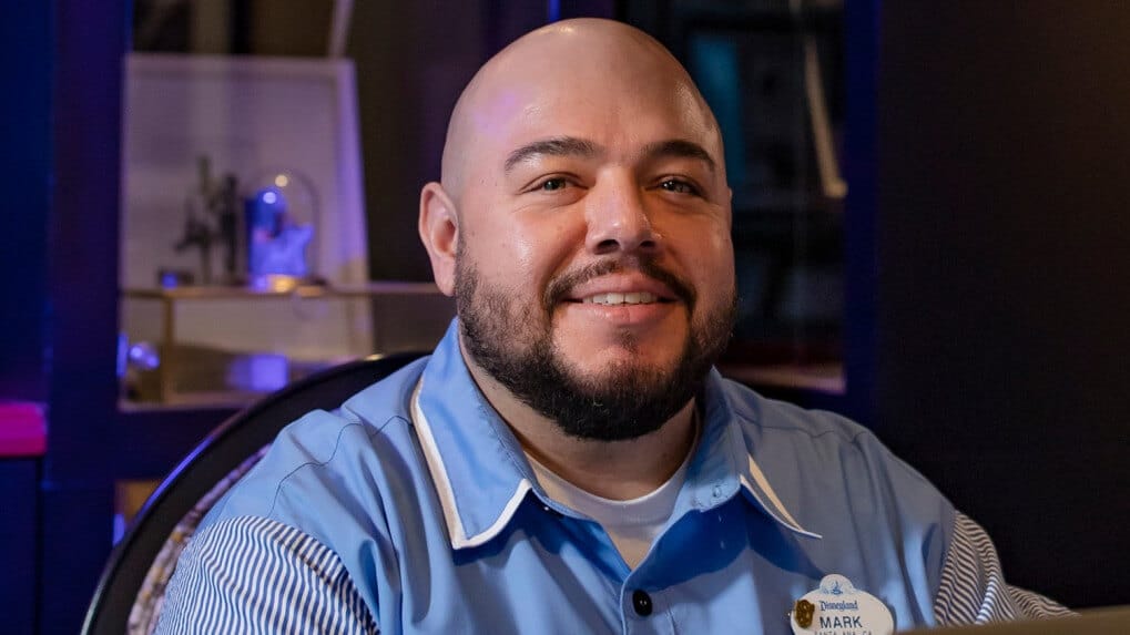 disneyland cast member lost 150 pounds