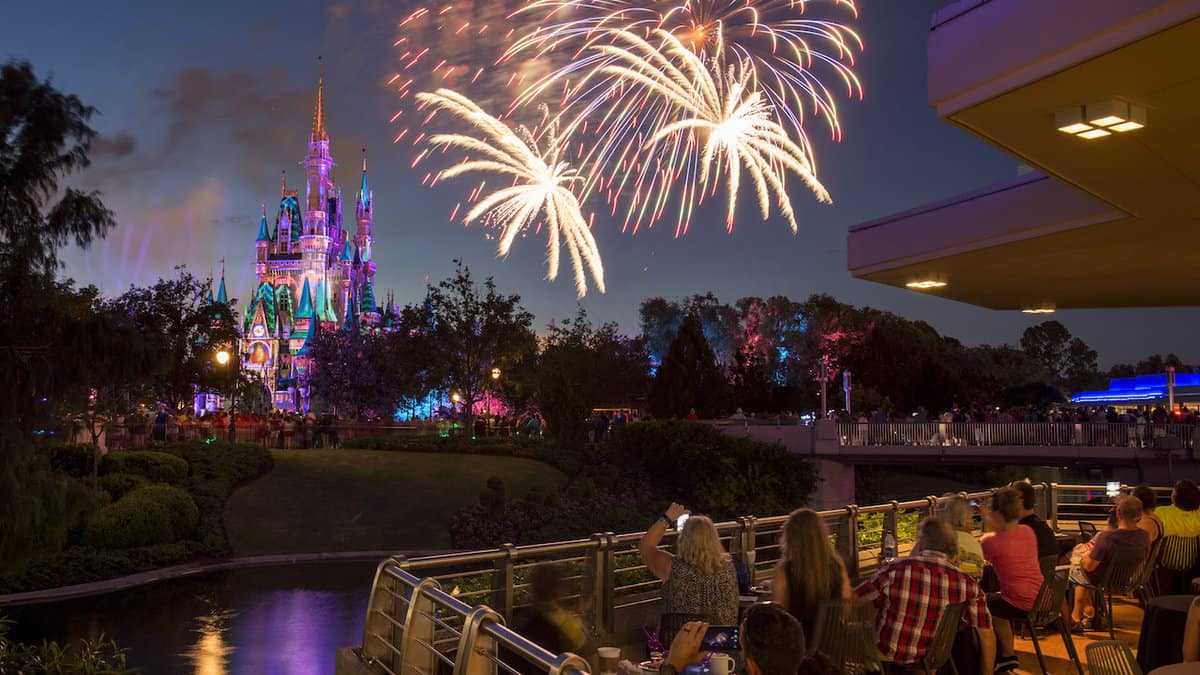 Disney world magic kingdom