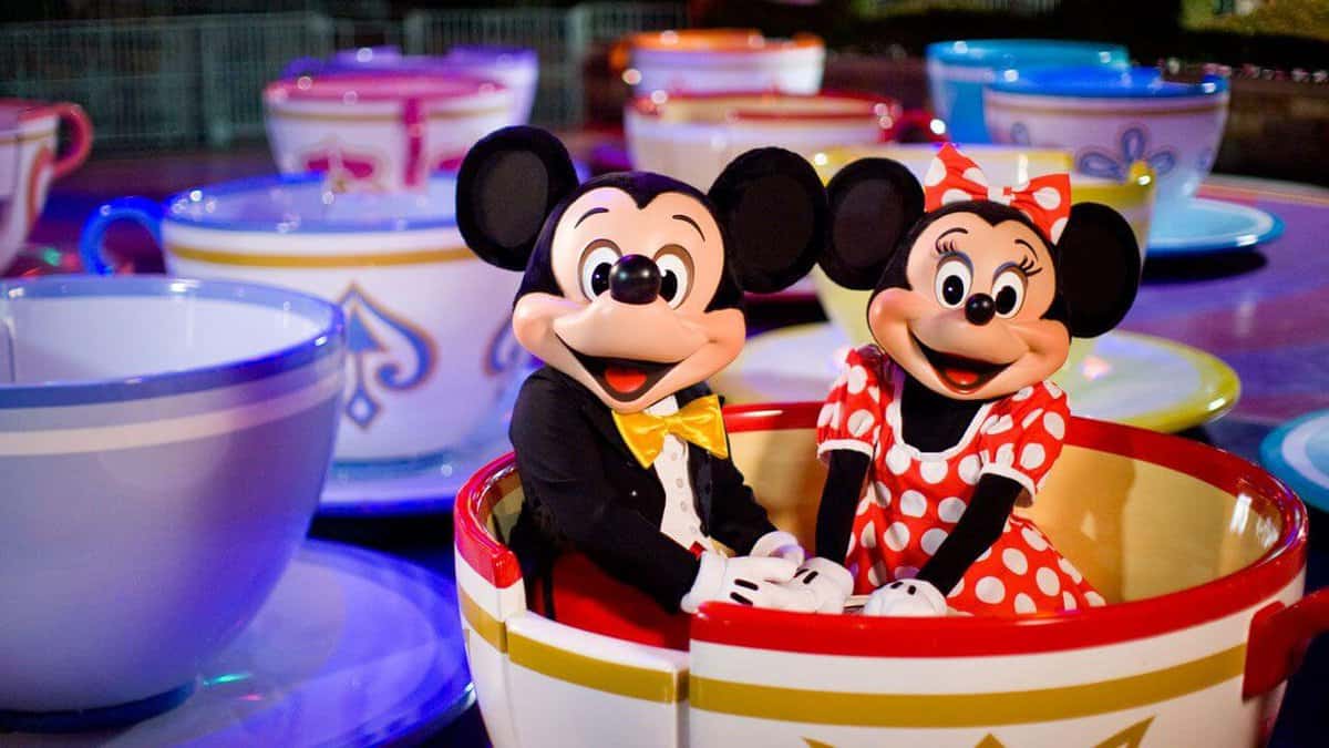 disneyland mickey and minnie mouse