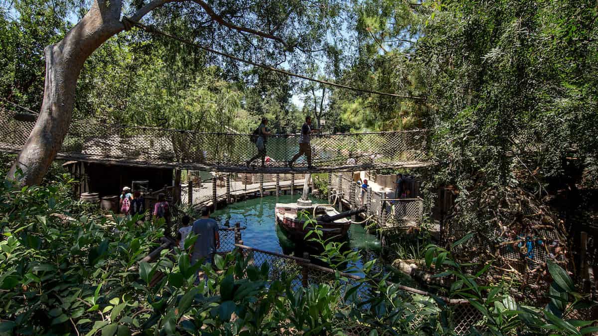 tom sawyer island at disneyland