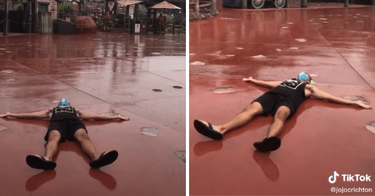 magic kingdom rain