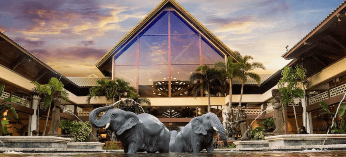 universal layoffs header