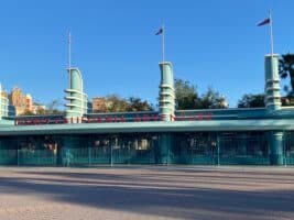 Disney California Adventure closed