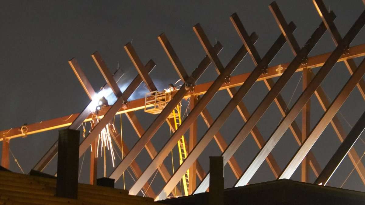 Disney Polynesian Construction