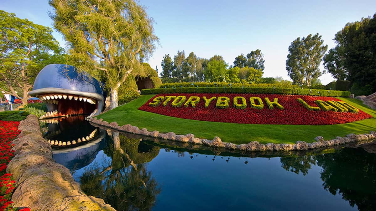 disneyland storybook land canal boats