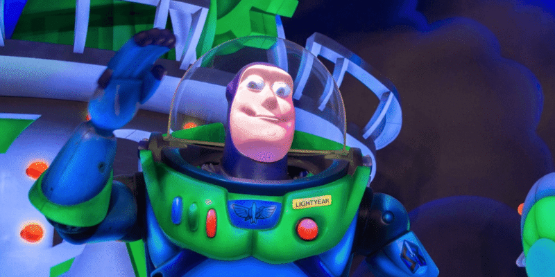 buzz lightyear space ranger spin animatronic