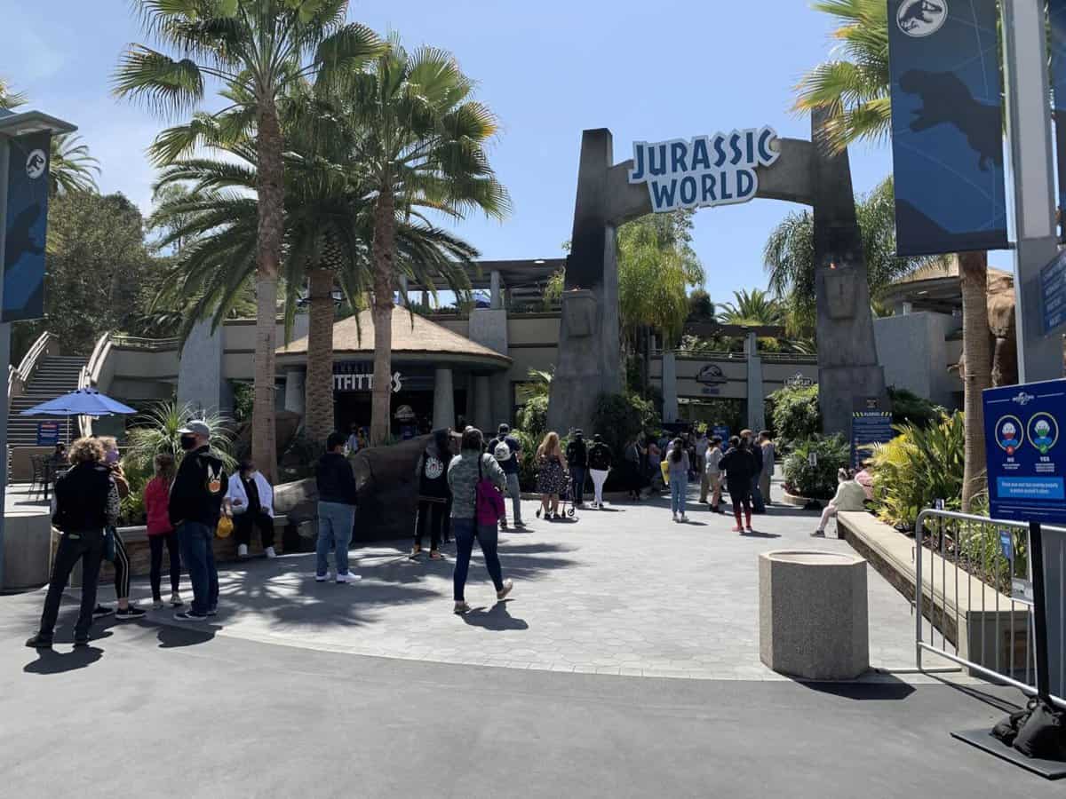 Jurassic World: The Ride