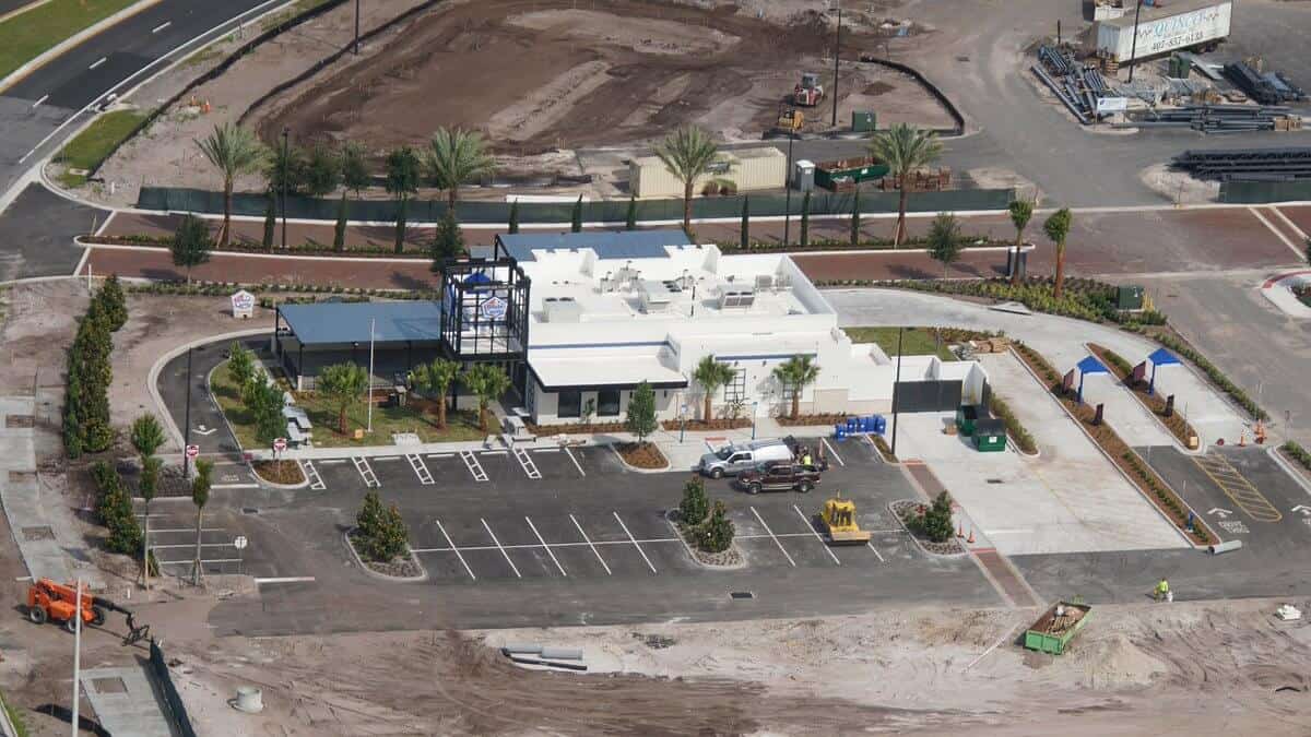A building and parking lot