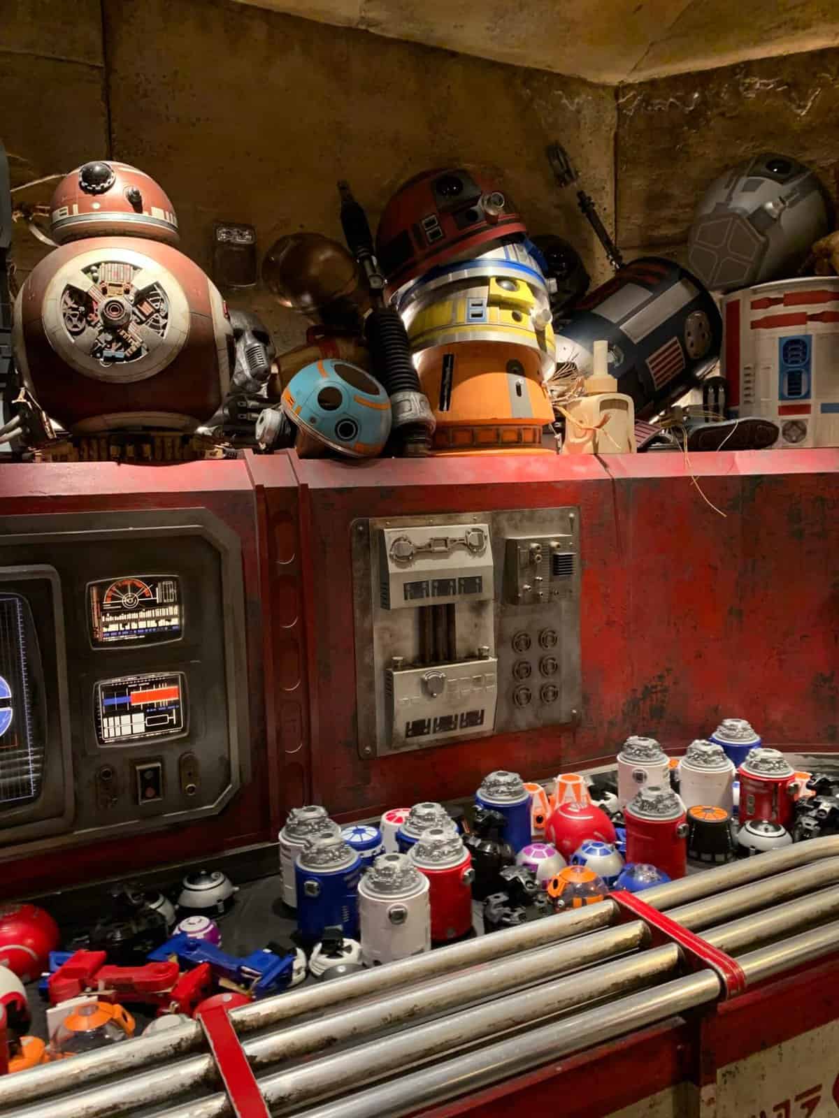 It Costs More To Build A Droid At Home Than At Disney World Inside It Costs More To Build A Droid At Home Than At Disney World Inside