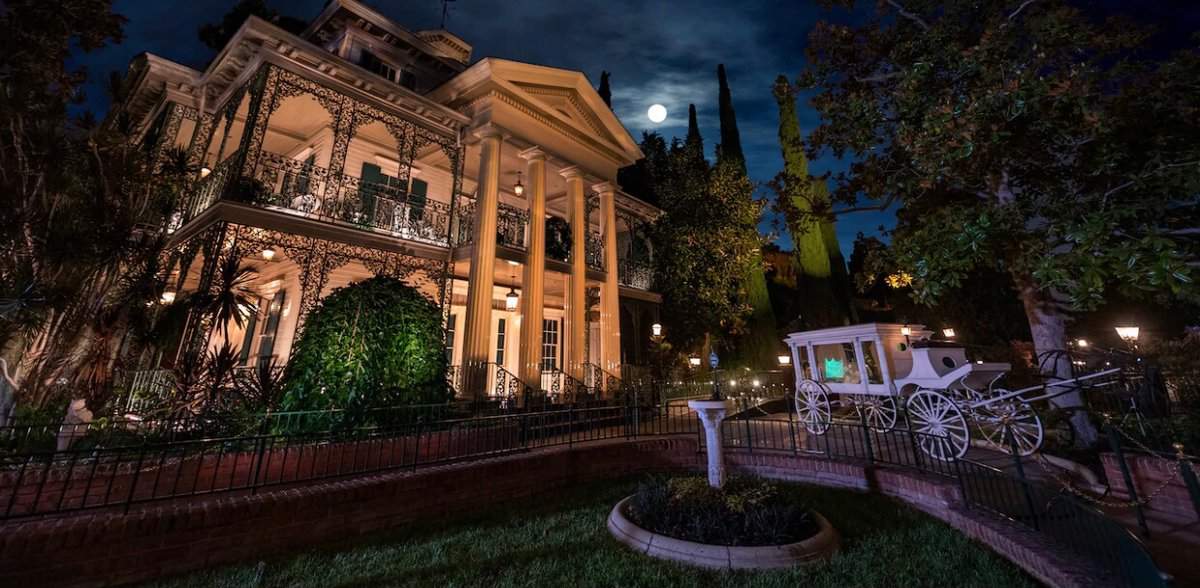 Haunted mansion film finds its director