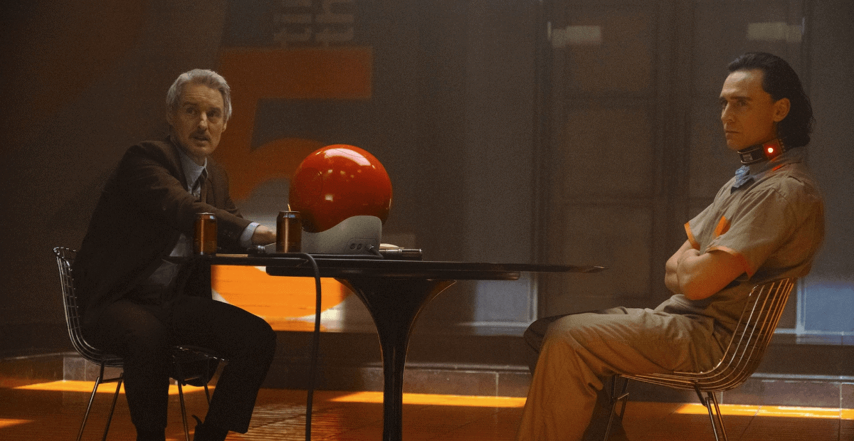 owen wilson as mobius (left) and tom hiddleston as loki (right) at time variance authority headquarters