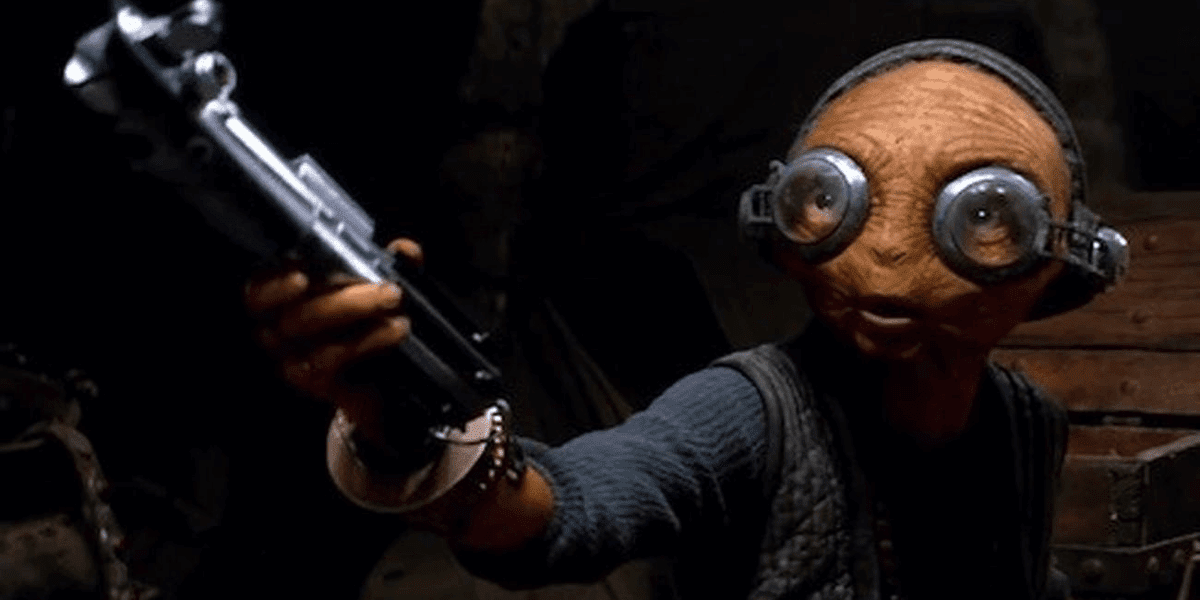 Maz Kanata with Luke Skywalker's Lightsaber