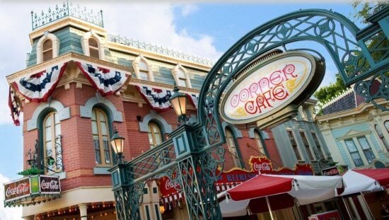 Corner Café in Disneyland Resort 