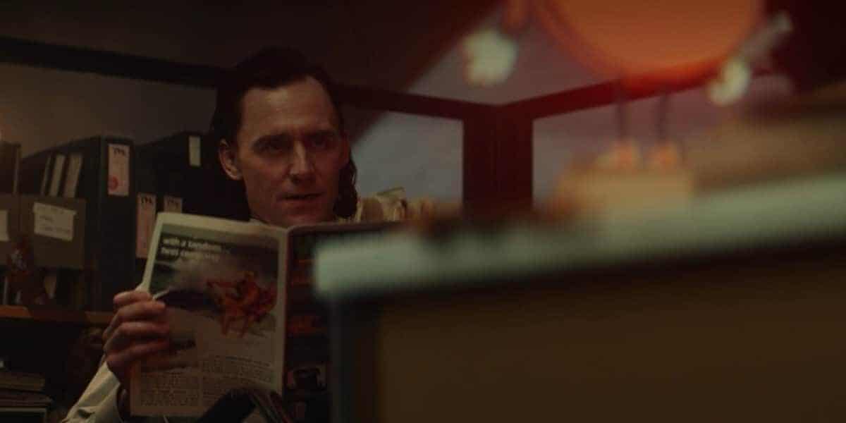 Loki (Tom Hiddleston) talking to Miss Minutes (Tara Strong) in 'Loki'