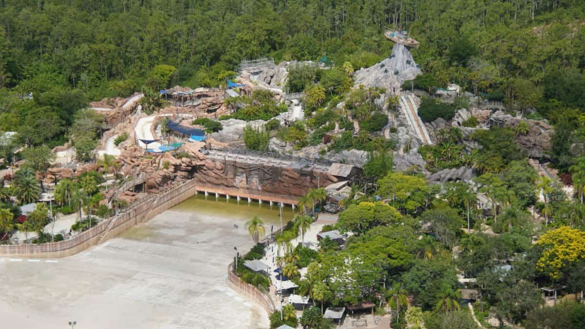 typoon lagoon