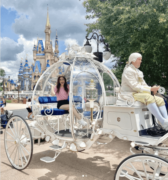 descendants star dizzy in magic kingdom on cinderella carriage