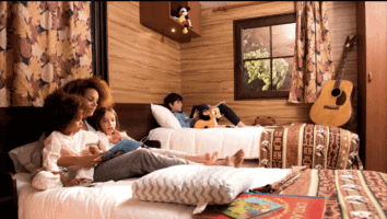 davy crockett ranch family in room