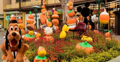 Pluto Downtown Disney