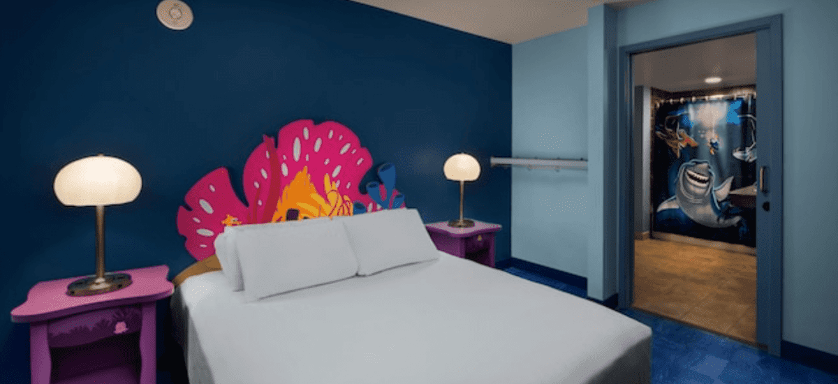 finding nemo family suite art of animation
