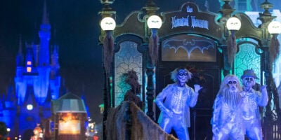 hitchhiking ghosts disney world