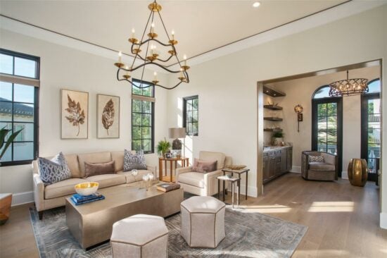 golden oak home guest living space