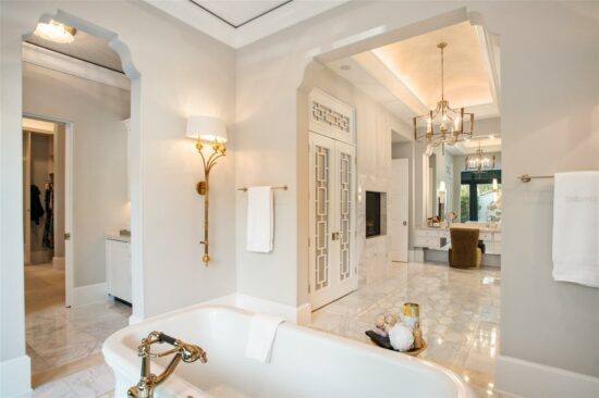 golden oak home master bath 2