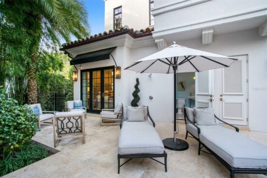 golden oak home outdoor space 4