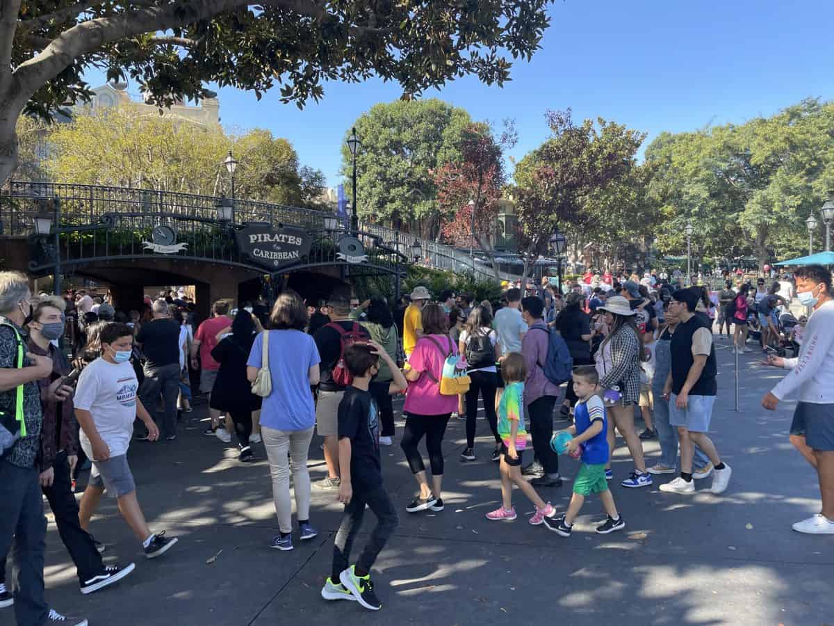 disneyland crowd levels september