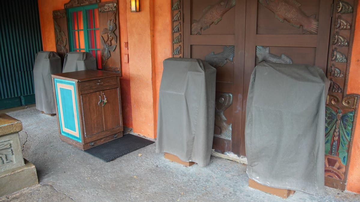 Fast Pass Kiosks