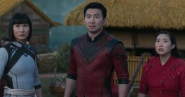 (L-R) Meng’er Zhang (Xialing), Simu Liu (Shang-Chi) and Awkwafina (Katy) in Marvel's Shang Chi and the Legend of the Ten Rings