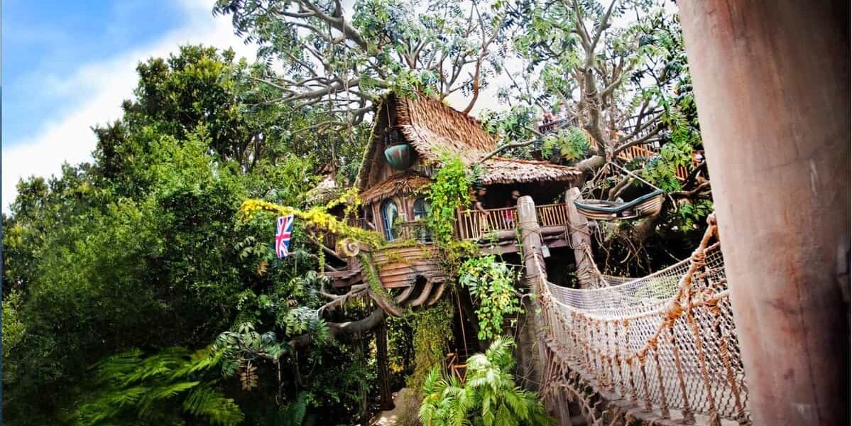 A rope bridge leading to Tarzan's Treehouse