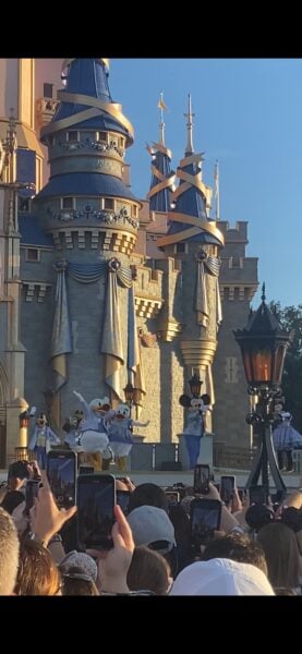 Magic kingdom welcome show 50th anniversary