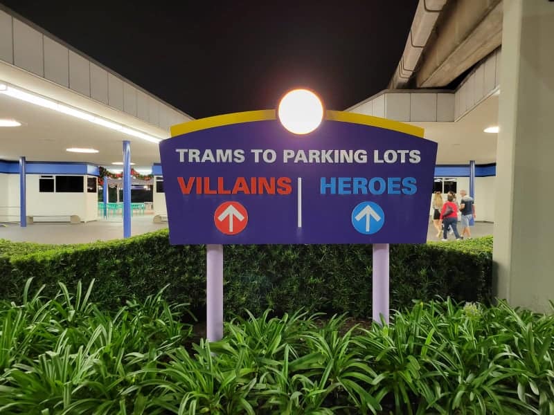 parking tram sign ttc