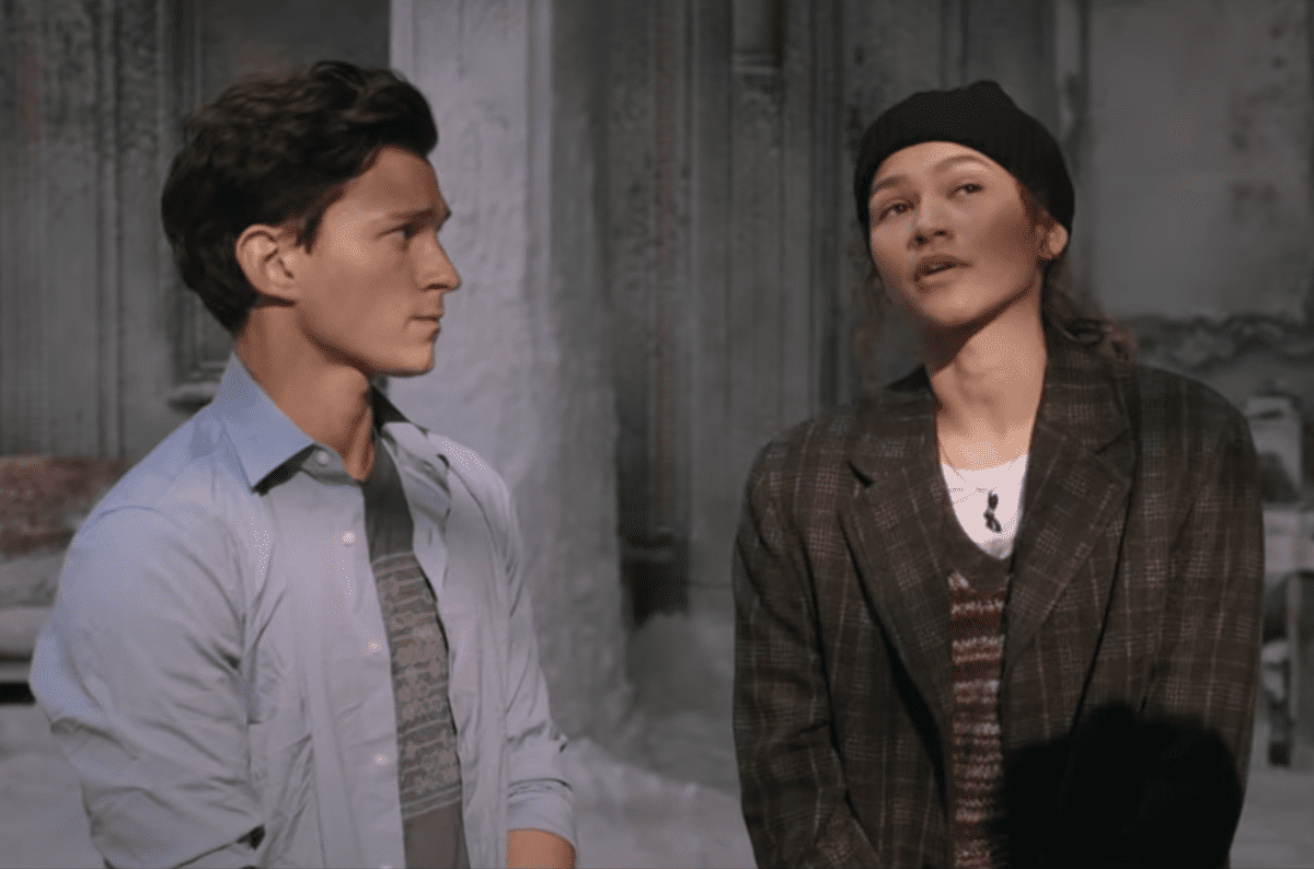 Tom Holland (L) and Zendaya (R)