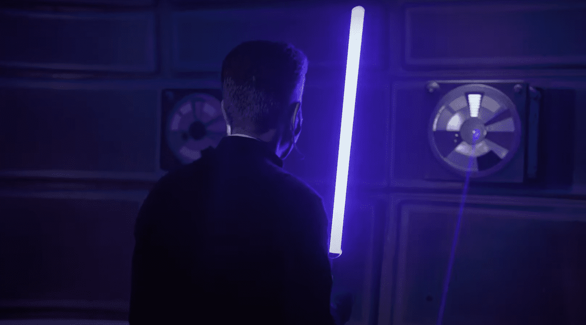 starcruiser lightsaber