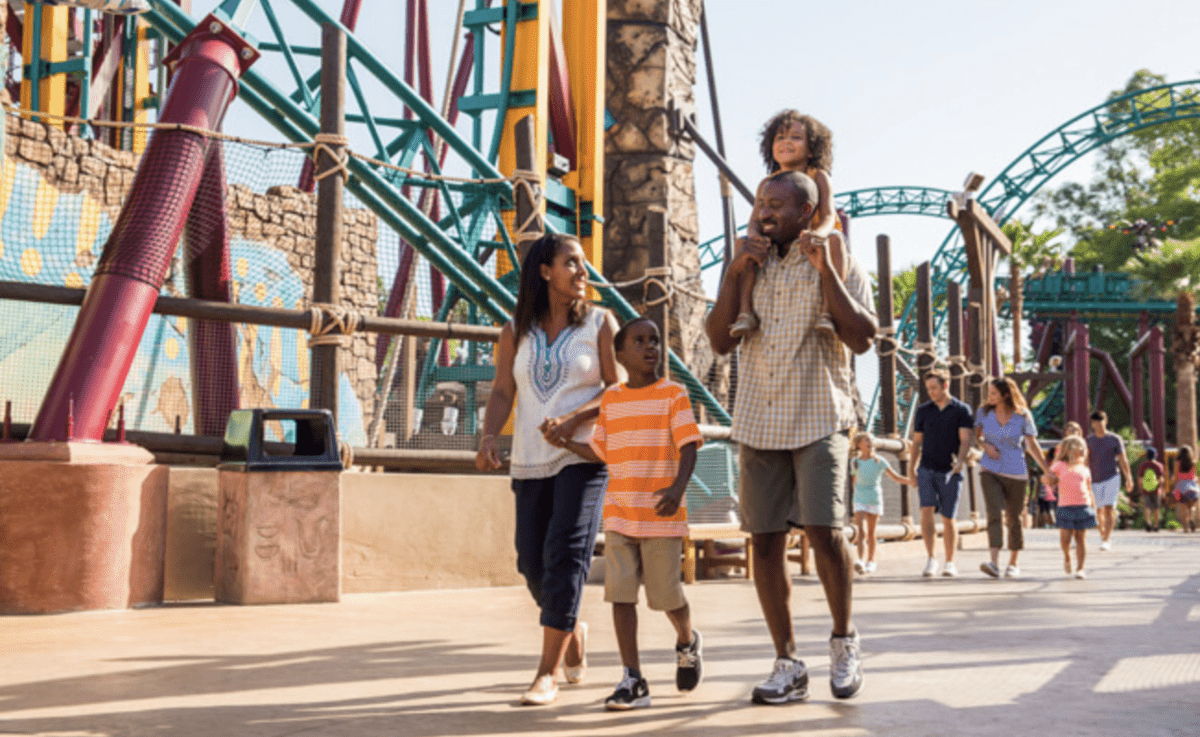 a family enjoying Busch Gardens theme park 