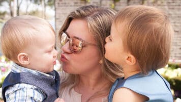 kelly clarkson with kids