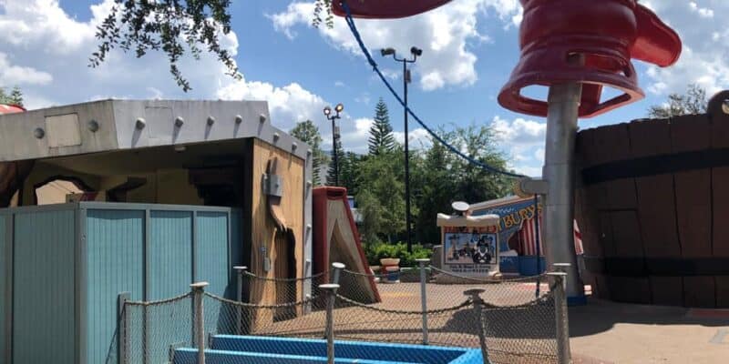 Fievel's Playland Construction